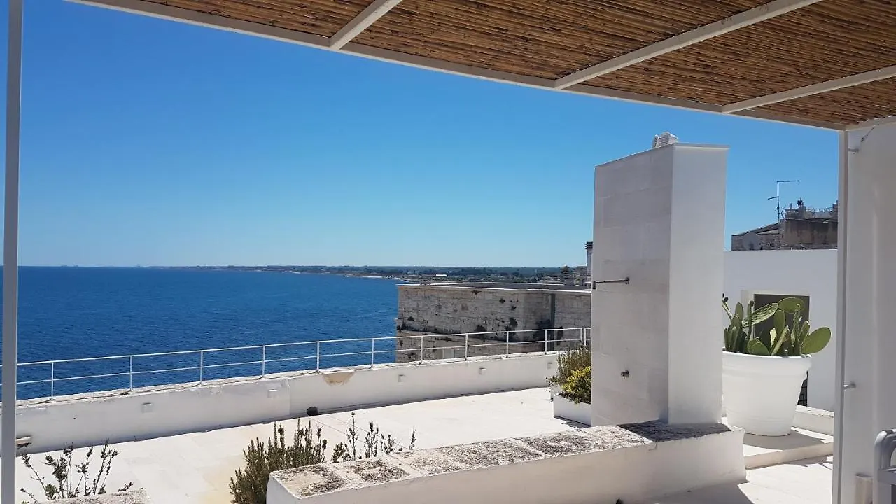 B&B Vistazzurra - Casa Saldarelli Giovinazzo 0*,  Italy
